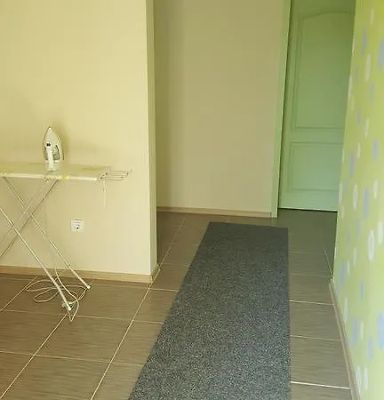 招待所 The Yellow House 阿赫托波尔