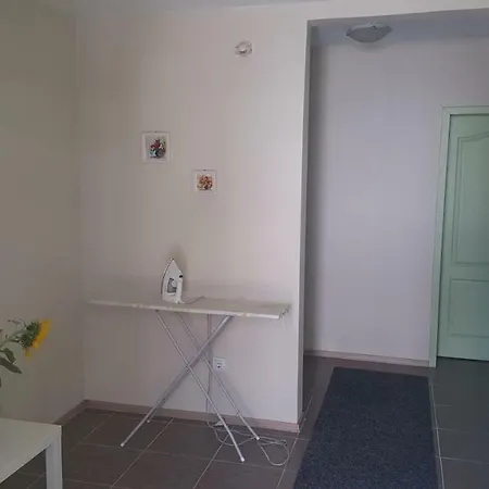 招待所 The Yellow House 3*